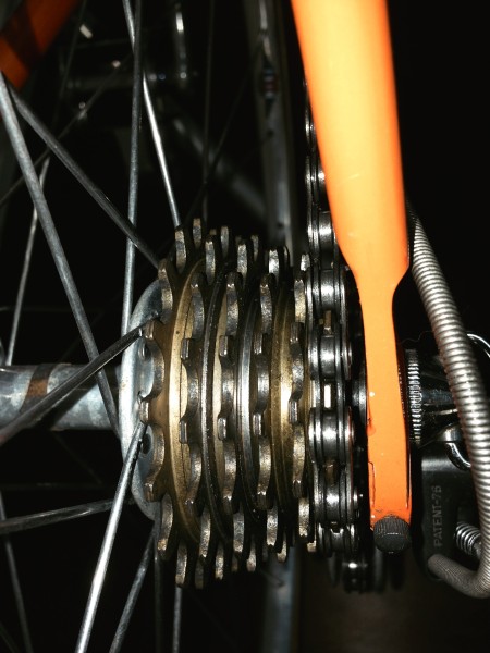 Man, this is a 6 speed, not even a 5 speed freewheel.  They look so small.