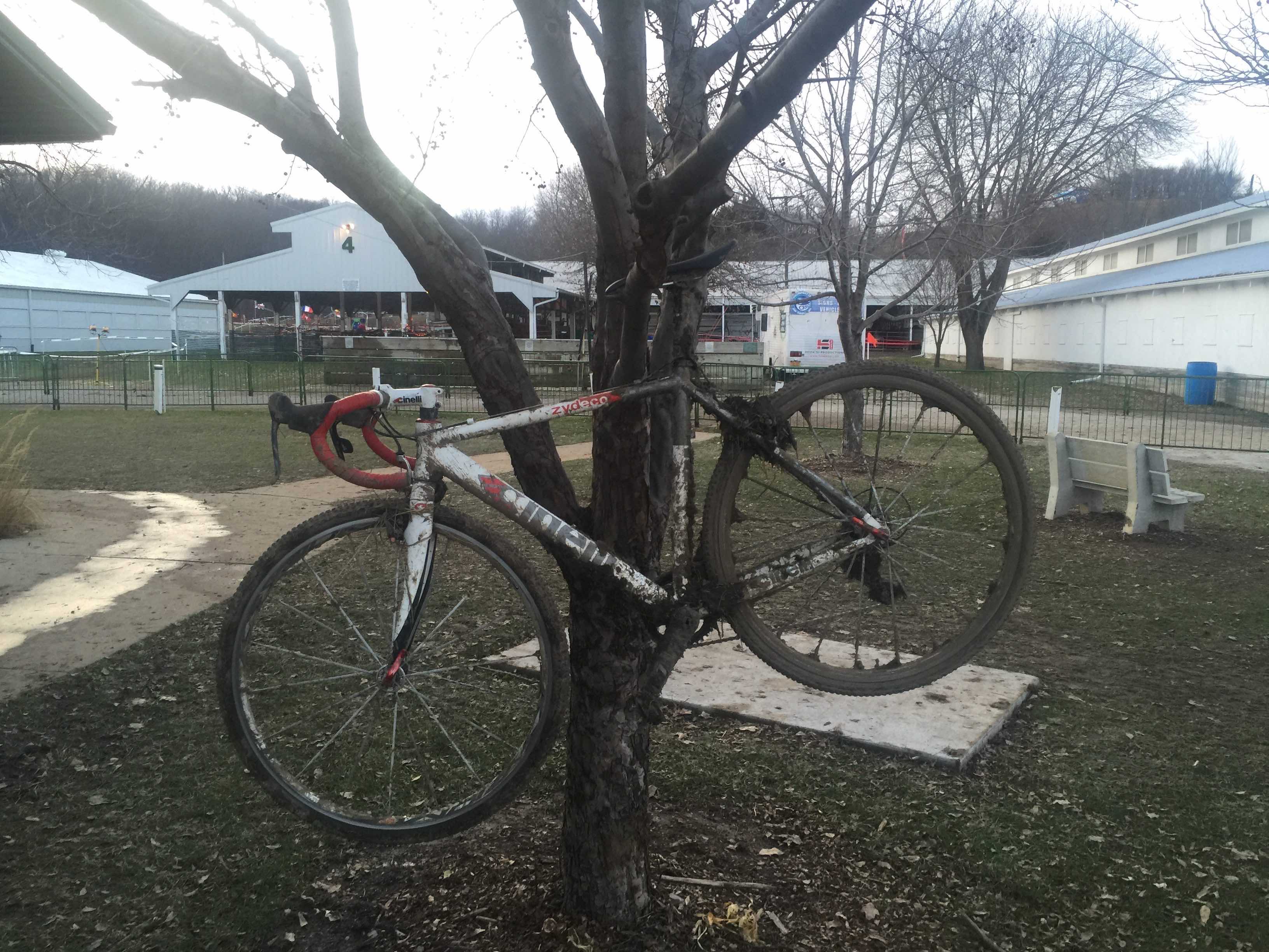 Leaving the shower, late this afternoon, this bike was just hanging in this tree.  It looked like it had been there a while and was going to stay there.  Kind of summed up the day for a lot of the riders.
