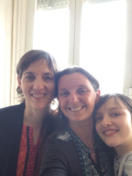 Sara, Trudi and Yo, Sara's daughter, in Genoa.