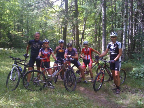 Group shot, my bike only-Jeff Bradley, Catherine Walberg, Drew Holbrook, Lynne Cecil, Bill Stolte and Ketith Walberg.  In this group there is a Birkie winner, a Tour de France rider, and multiple time Chequamegon winners.  