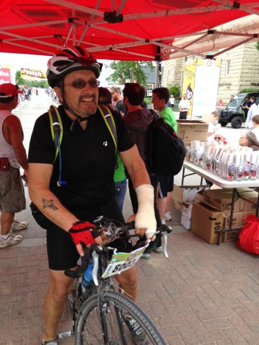 This guy rode the short 100 mile gravel race with an arm cast.  He broke it last week.