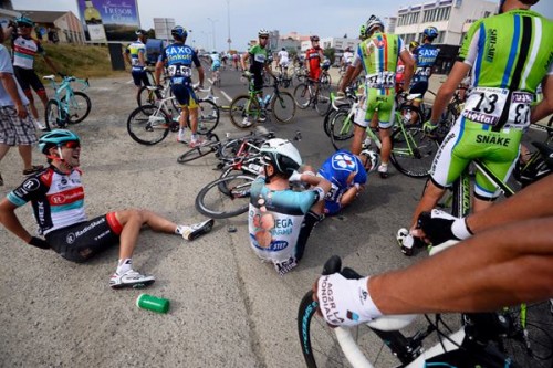 Scenes like this just detract from the race in my opinion.