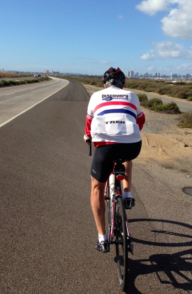 I came upon this guy on the road up Imperial Beach.  I haven't seen one of these jerseys for a while.  It was real windy and he sat on me for a few miles.
